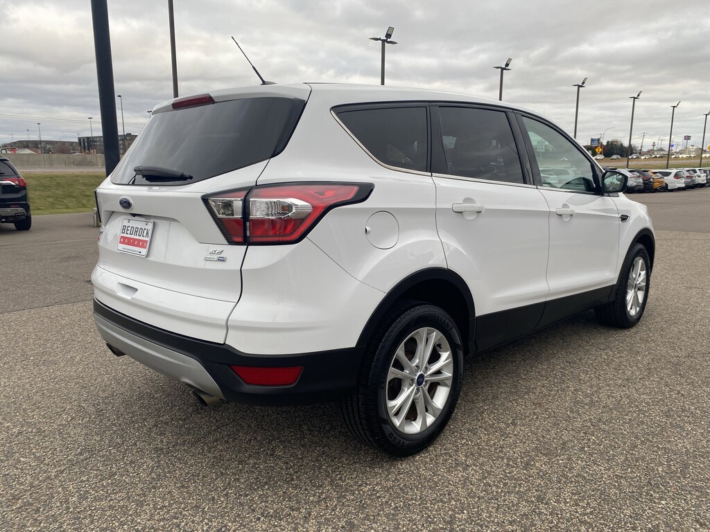Used 2017 Ford Escape SE SUV
