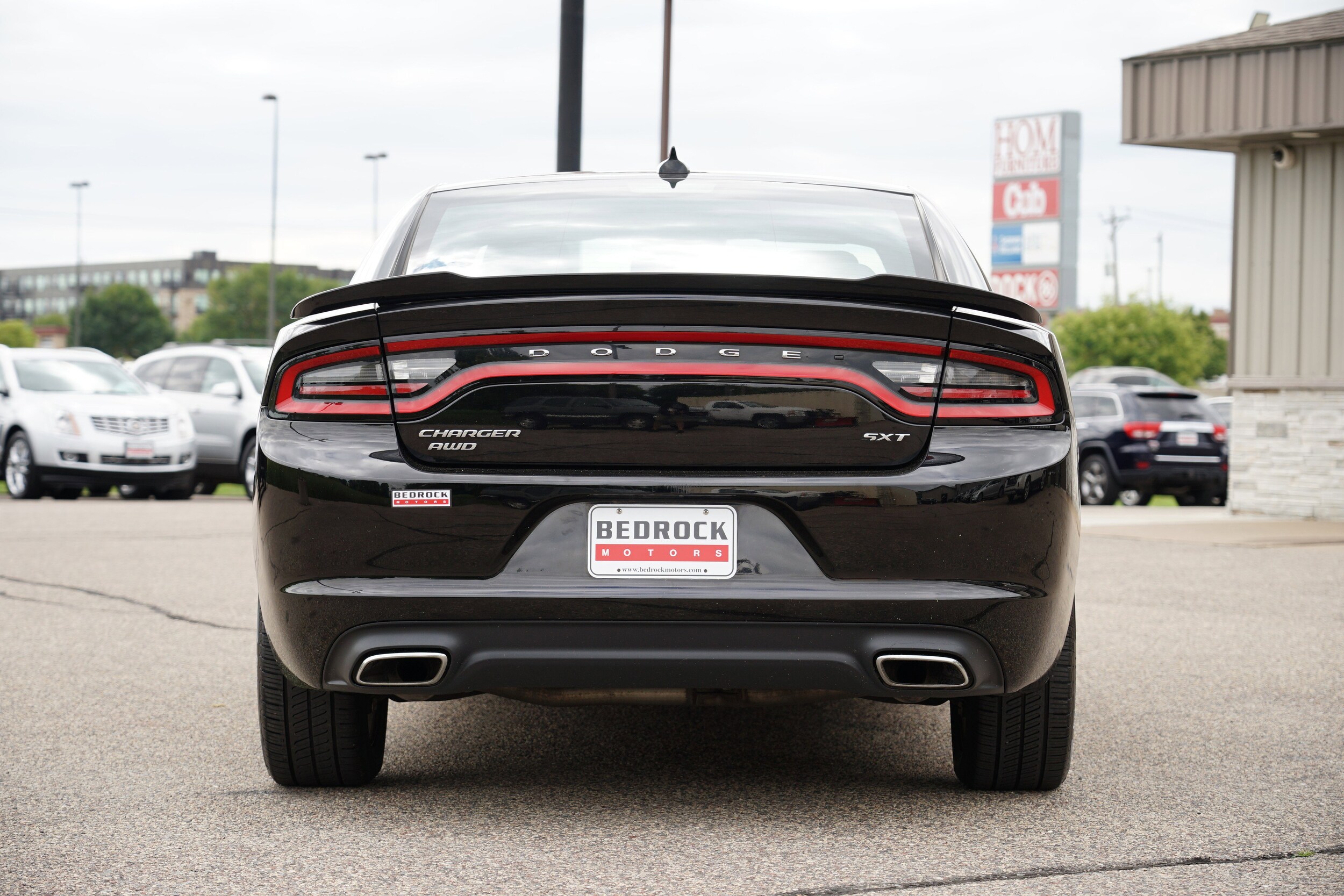 2015 Dodge Charger SXT photo 4