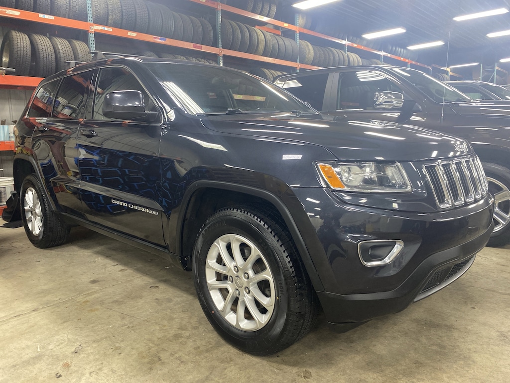 Used 2015 Jeep Grand Cherokee Laredo 4x4 SUV