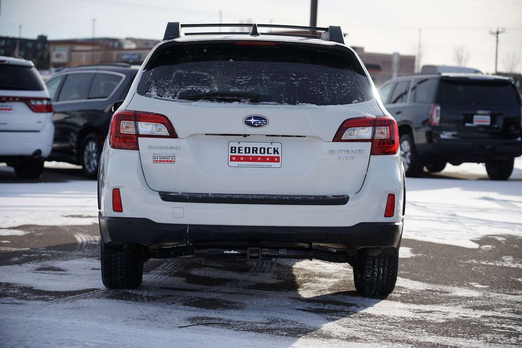 Used 2017 Subaru Outback 3.6R Limited with SUV