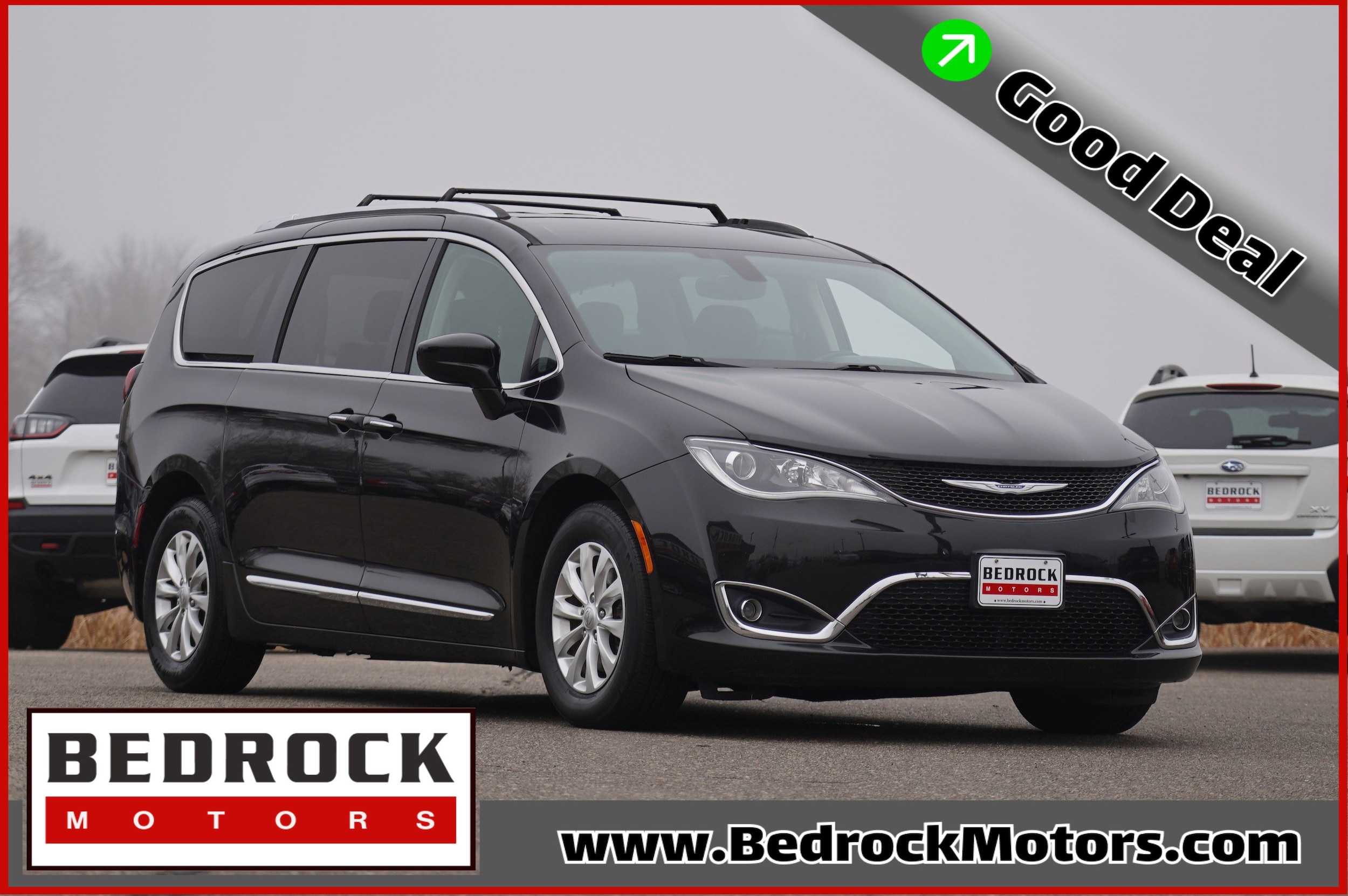 2018 Chrysler Pacifica Touring L's photo