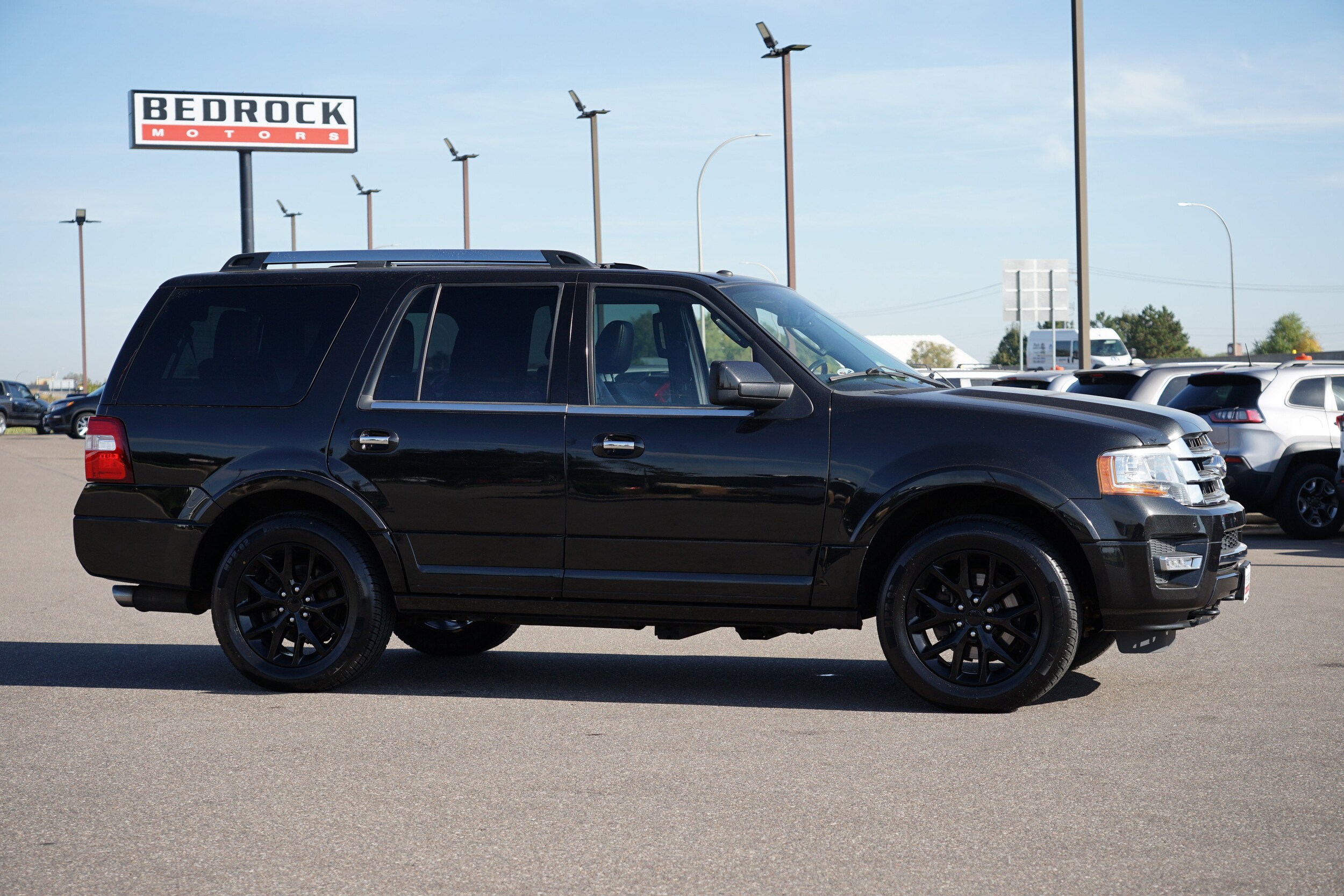 2015 Ford Expedition Limited photo 2