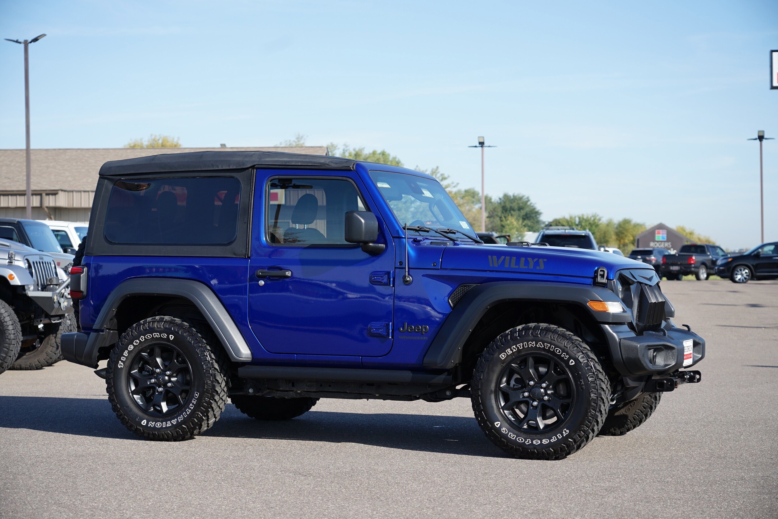 2020 Jeep Wrangler Sport Willys photo 2