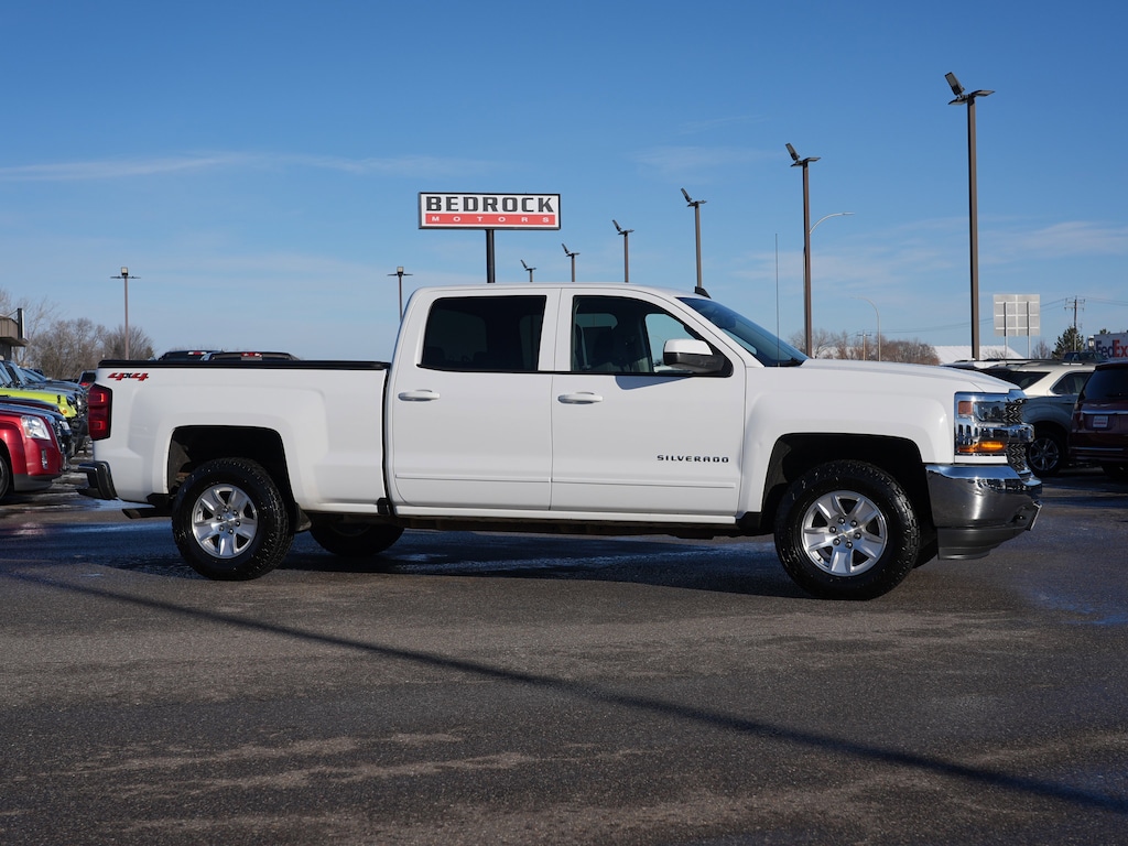 Used 2018 Chevrolet Silverado 1500 LT Truck Crew Cab