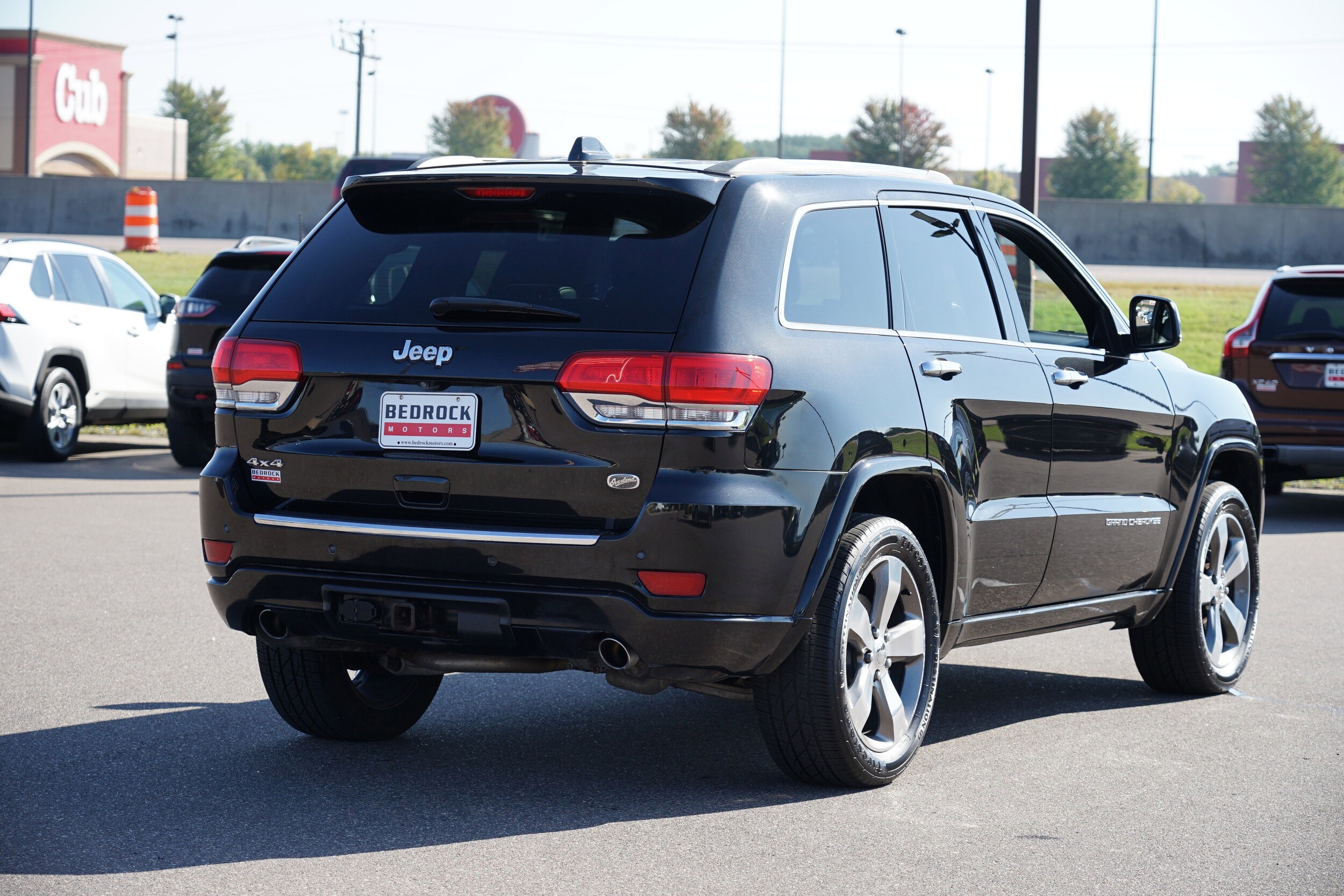 2014 Jeep Grand Cherokee Overland photo 2
