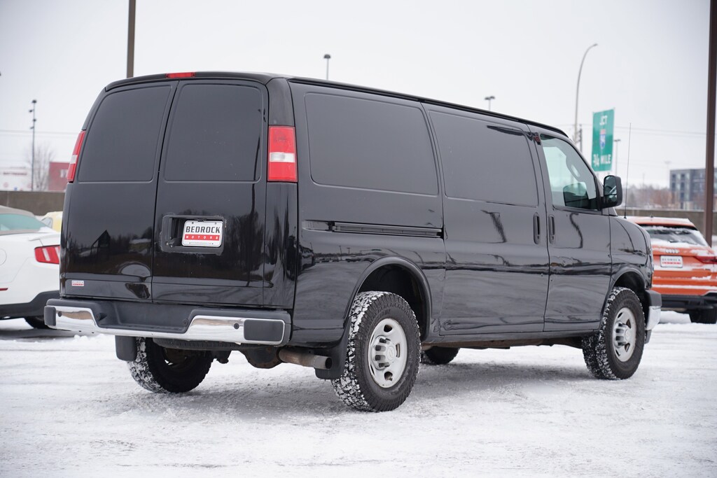 Used 2019 Chevrolet Express 2500 Work Van Van Cargo Van