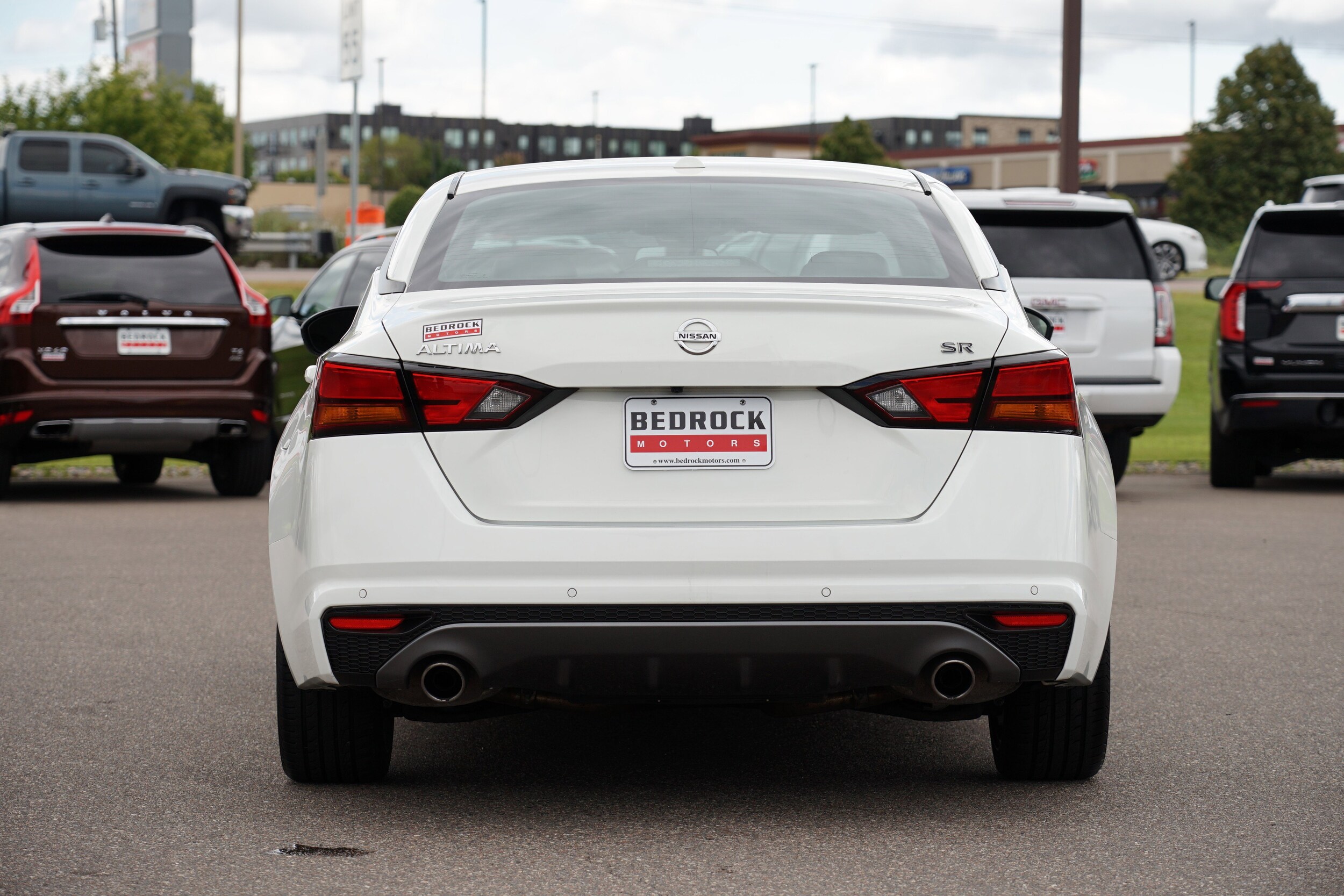 2020 Nissan Altima 2.5 SR photo 4