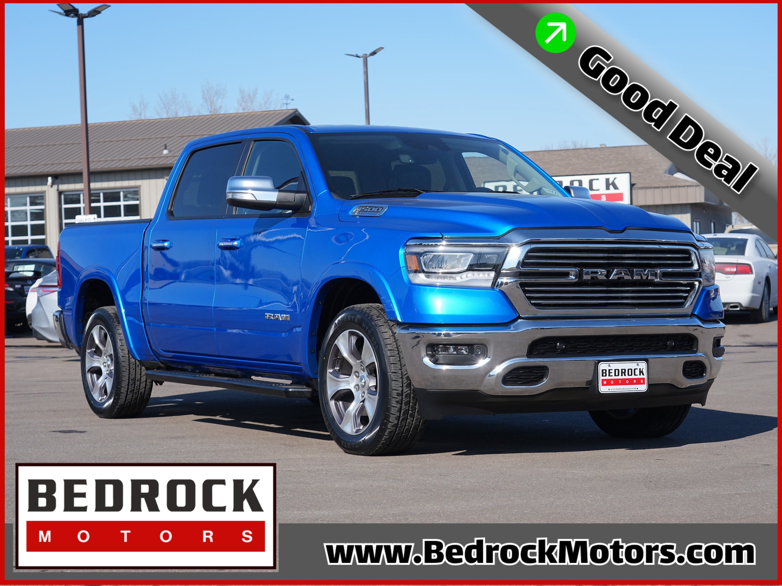 2022 RAM 1500 Laramie 4x4 Crew Cab 5'7's photo