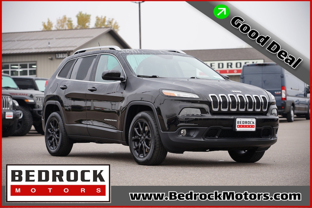 Used 2017 Jeep Cherokee Latitude 4x4 SUV