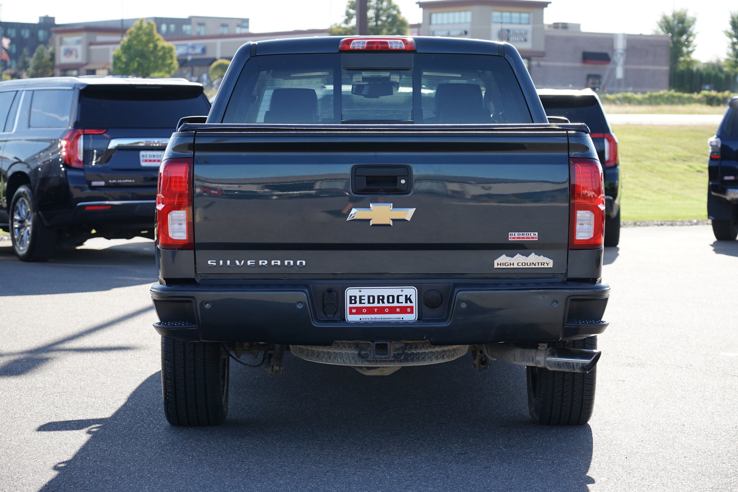 2018 Chevrolet Silverado 1500 High Country photo 4