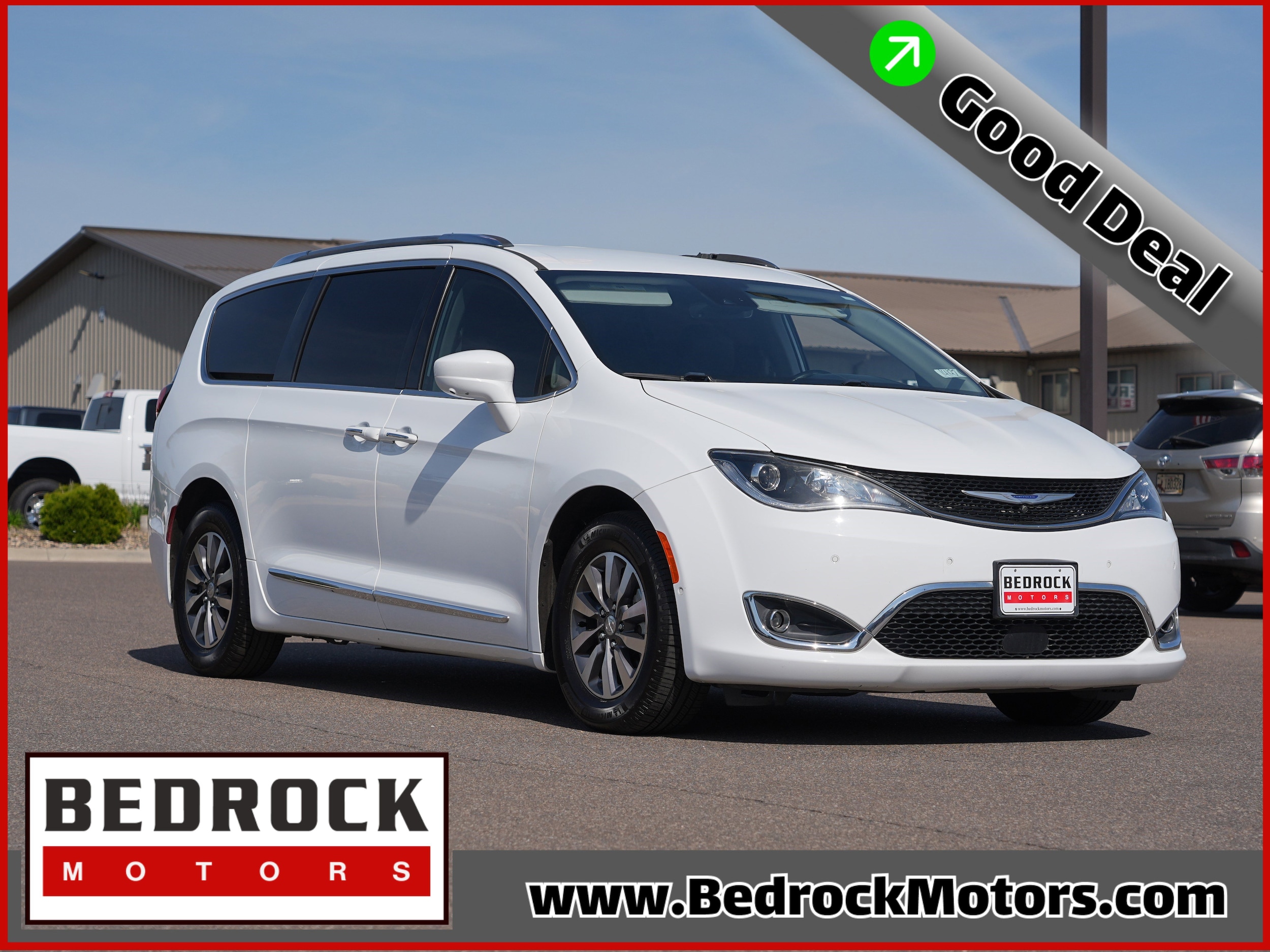 2020 Chrysler Pacifica Touring L Plus's photo