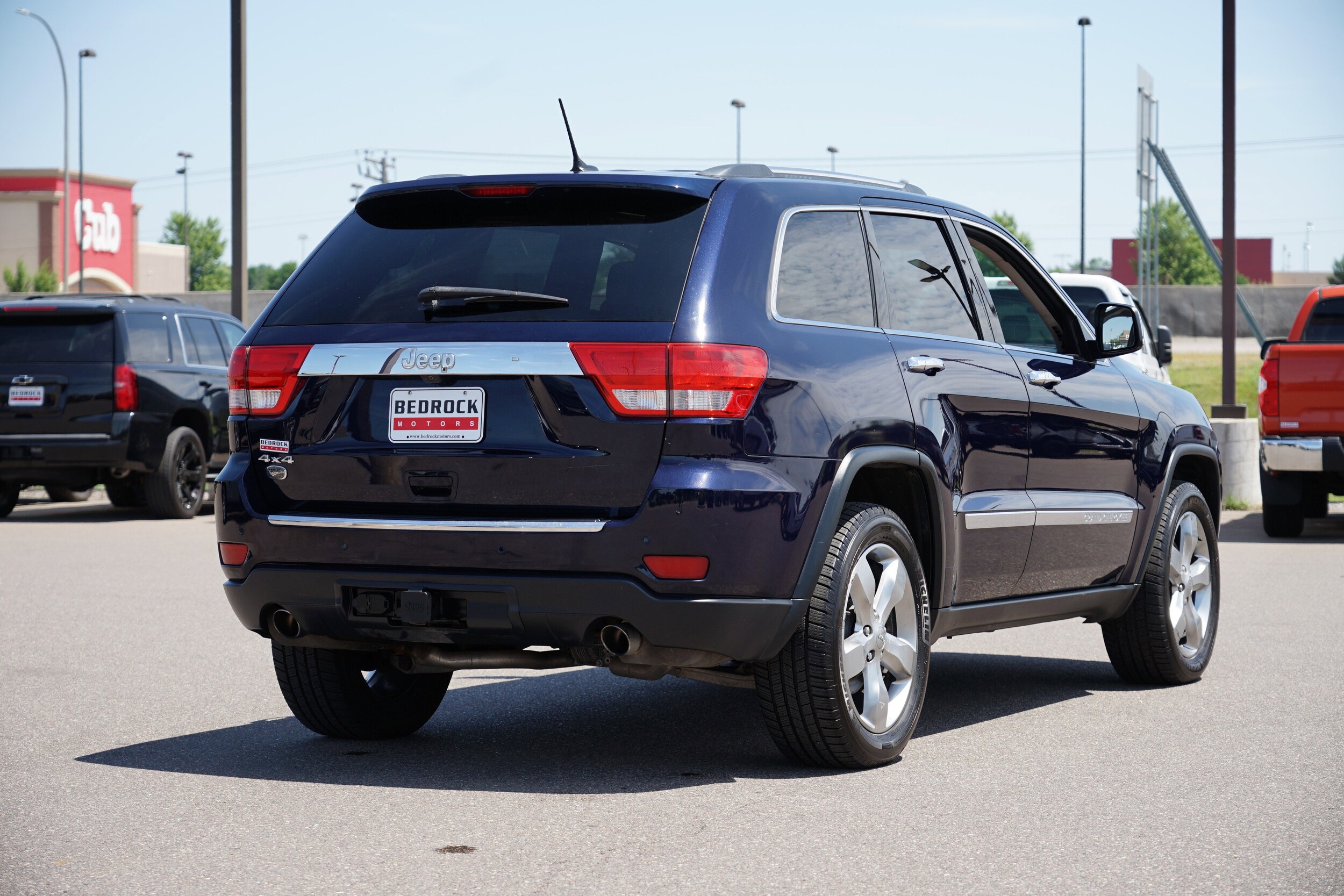2013 Jeep Grand Cherokee Overland photo 3