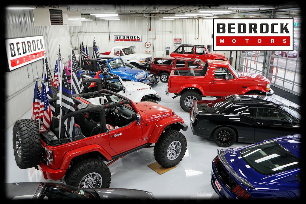 Used 2022 Jeep Gladiator Sport Truck Crew Cab