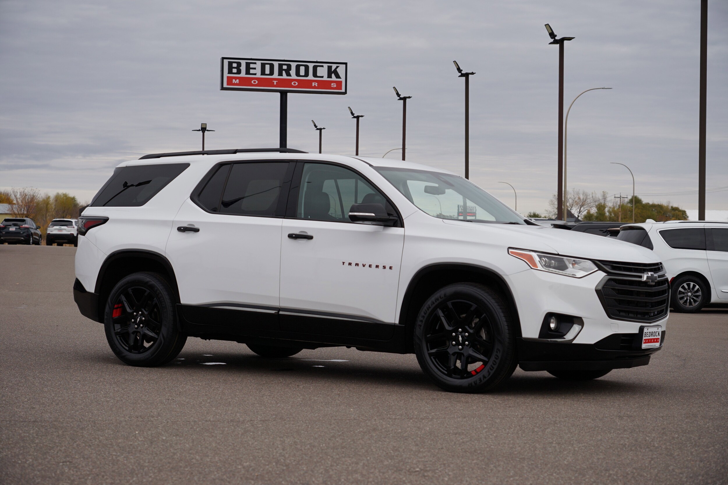 2018 Chevrolet Traverse Premier photo 2