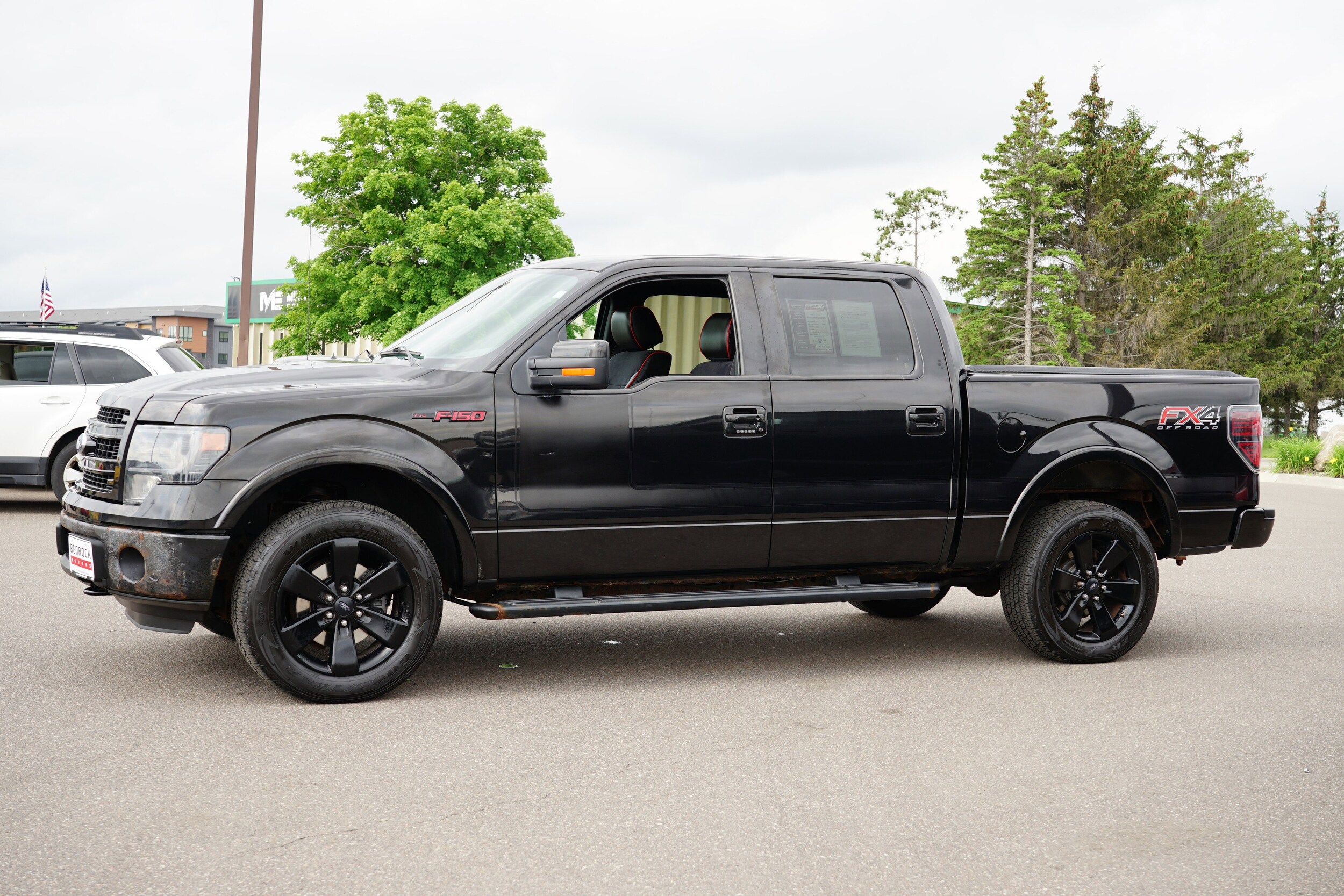 2013 Ford F-150 photo 2