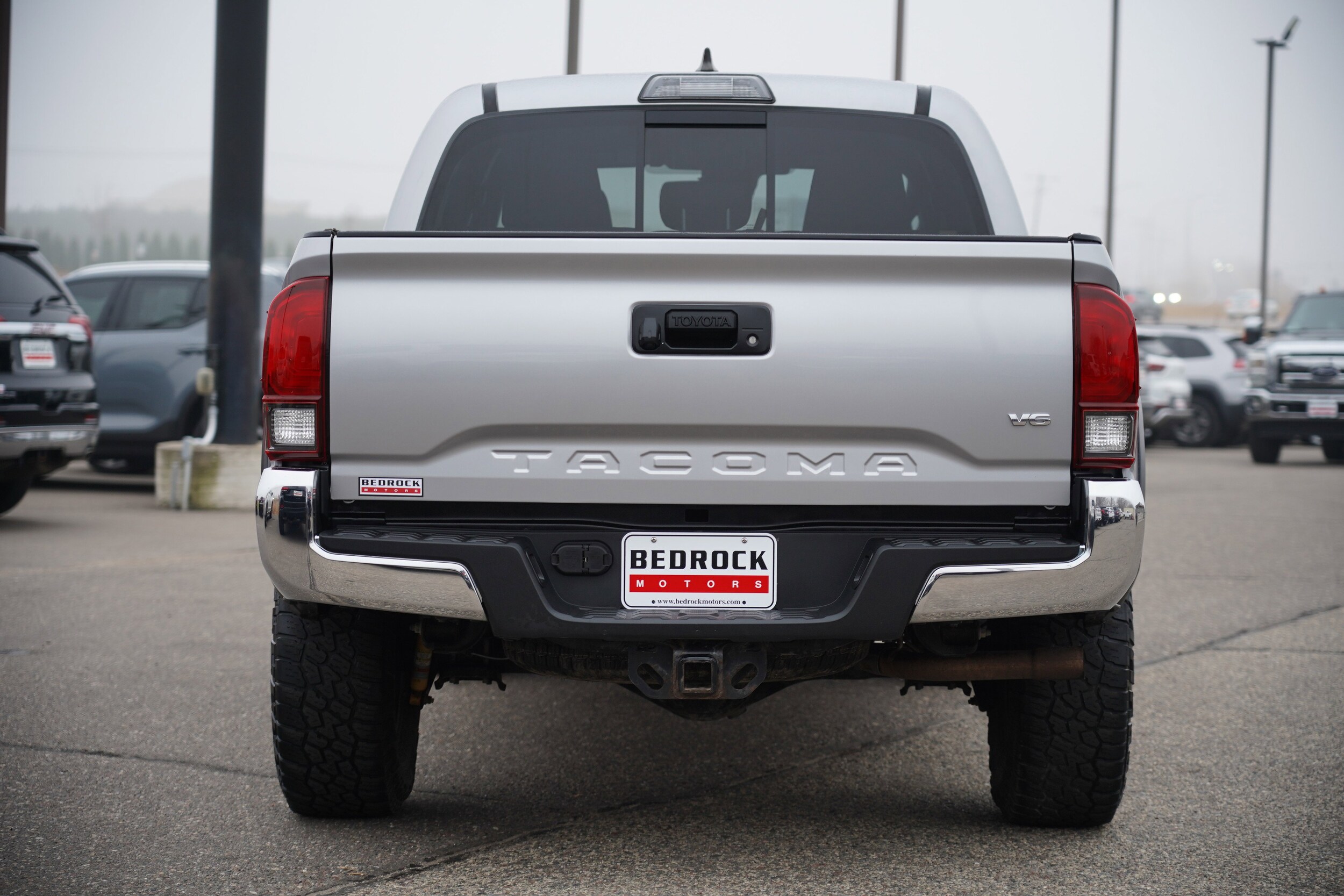 2018 Toyota Tacoma SR5 TRD Pro Sport photo 4