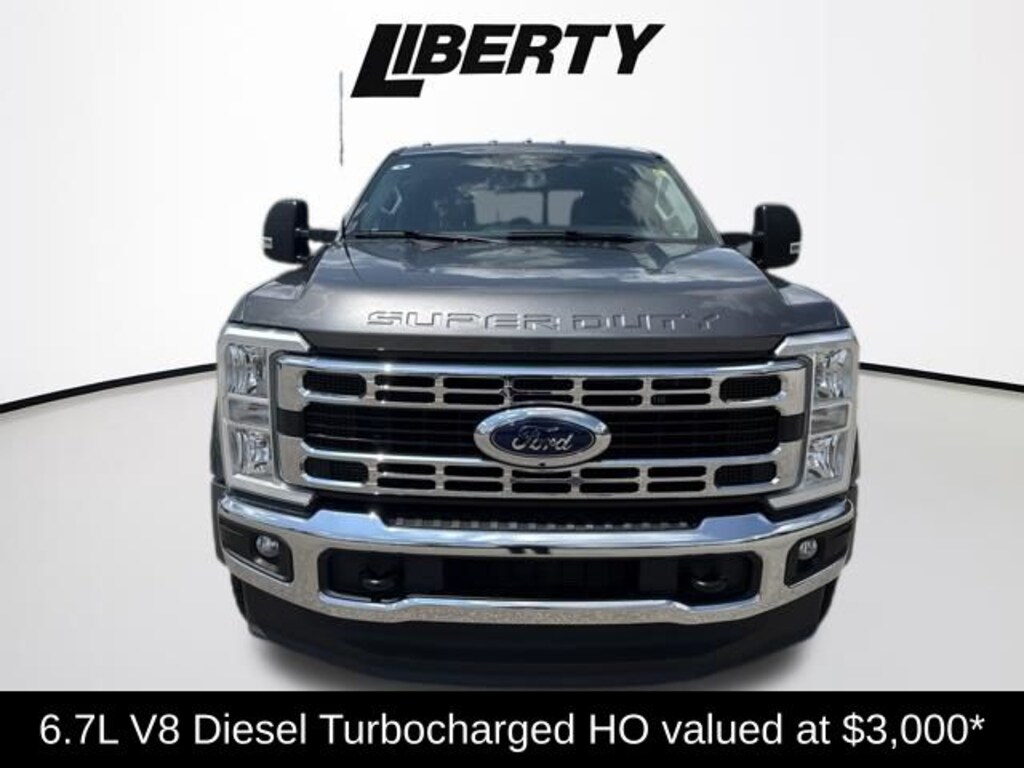 Used 2025 Ford F-450SD XLT Truck
