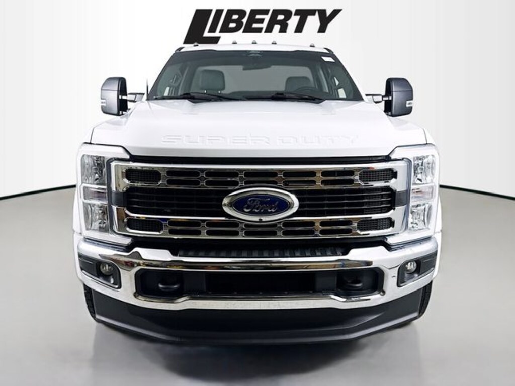 Used 2024 Ford F-450SD XLT Truck