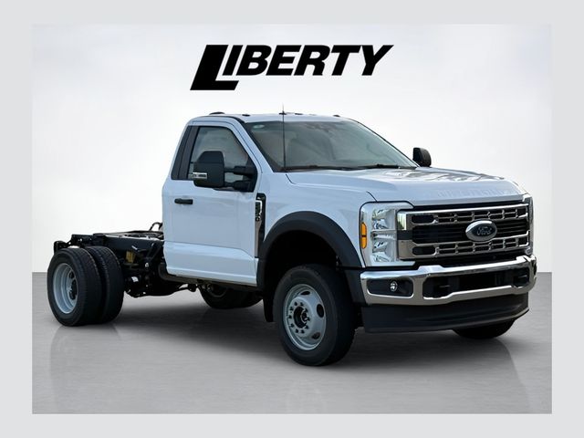 2026 Ford F-550 Super Duty Chassis Cab