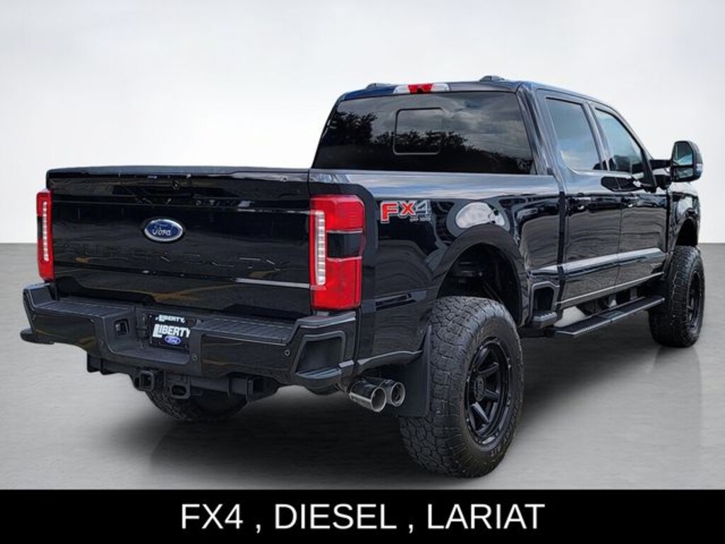 Used 2024 Ford F-250SD Lariat Truck