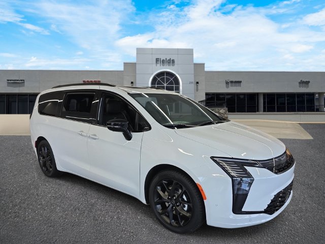 2027 Chrysler Pacifica