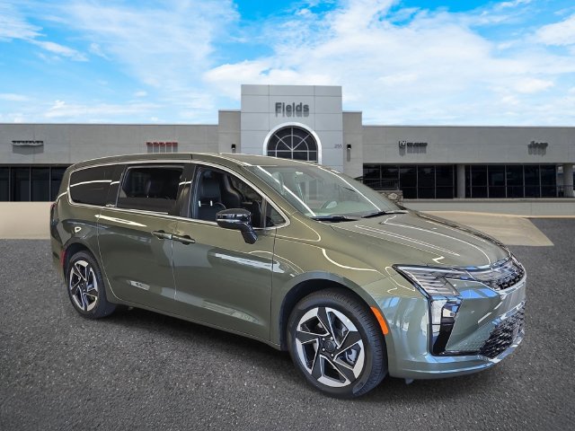2027 Chrysler Pacifica