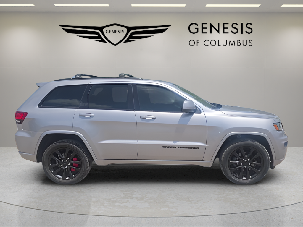 Used 2018 Jeep Grand Cherokee Laredo 4x4 SUV