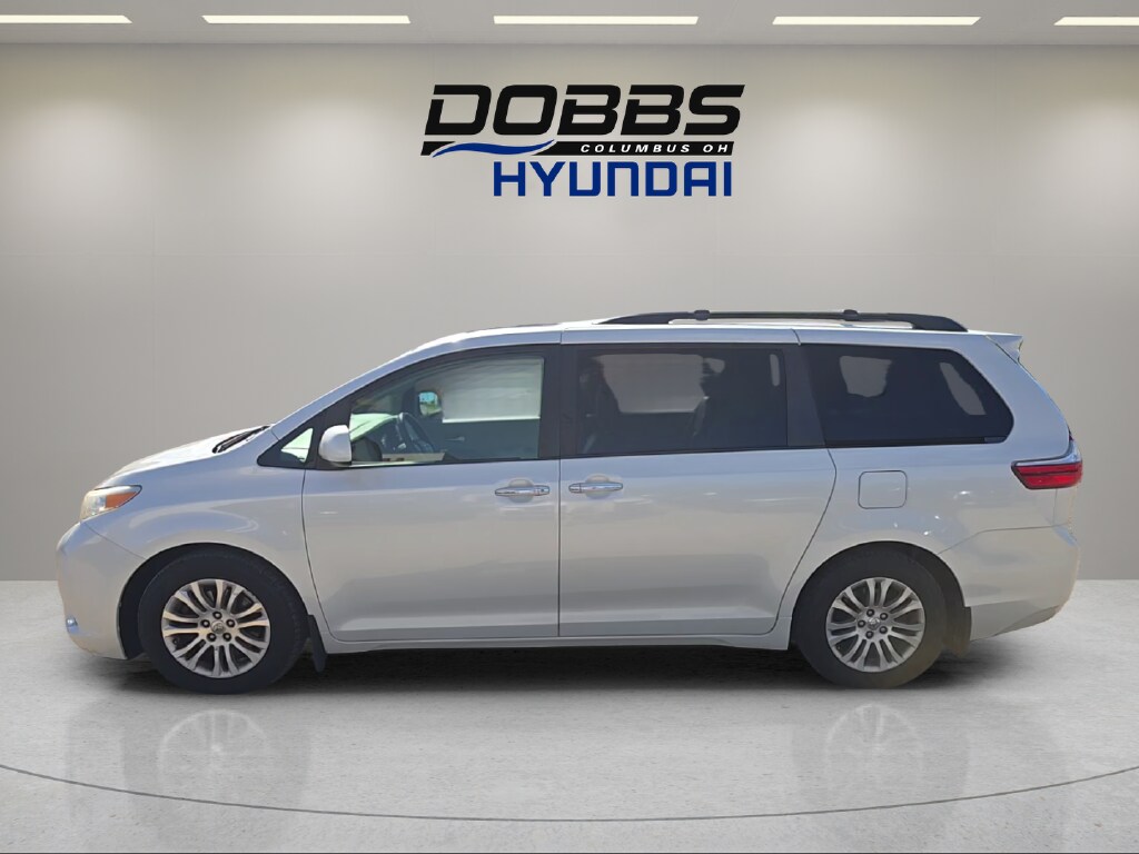 5TDYK3DC6GS748990