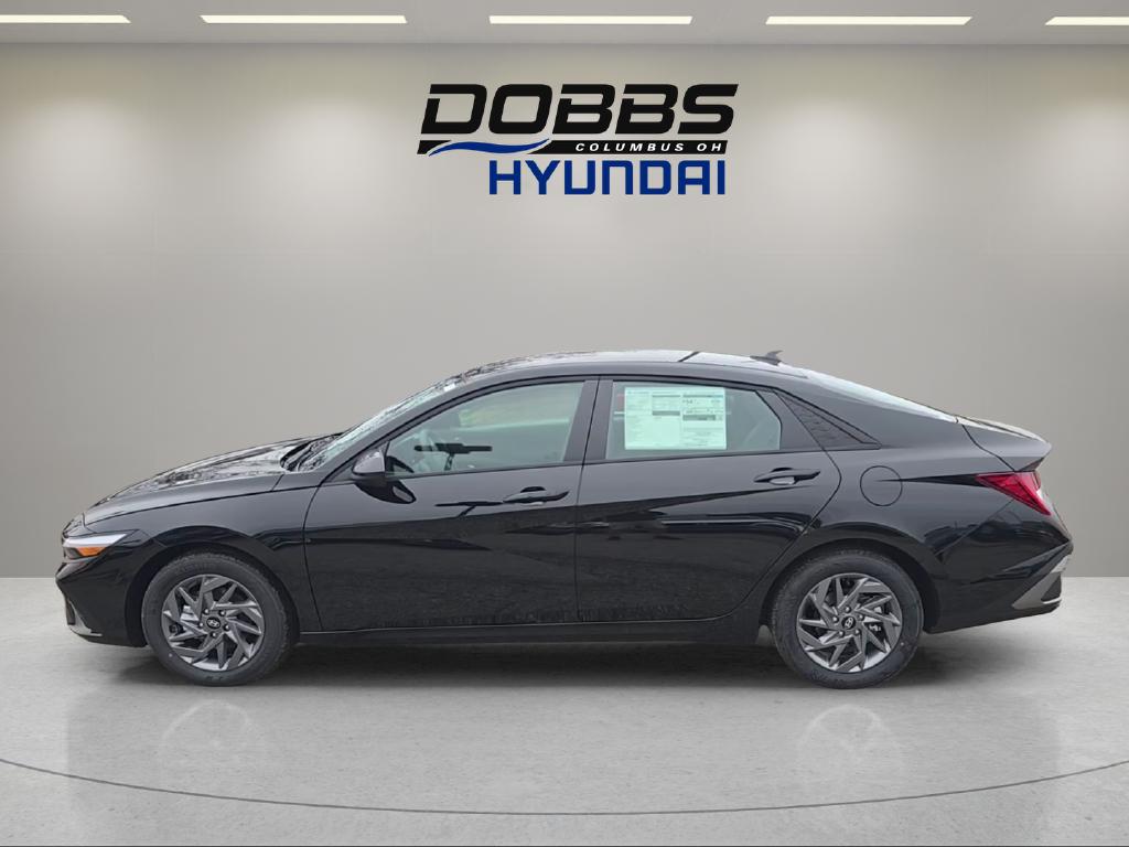 New 2026 Hyundai Elantra Hybrid Blue Sedan