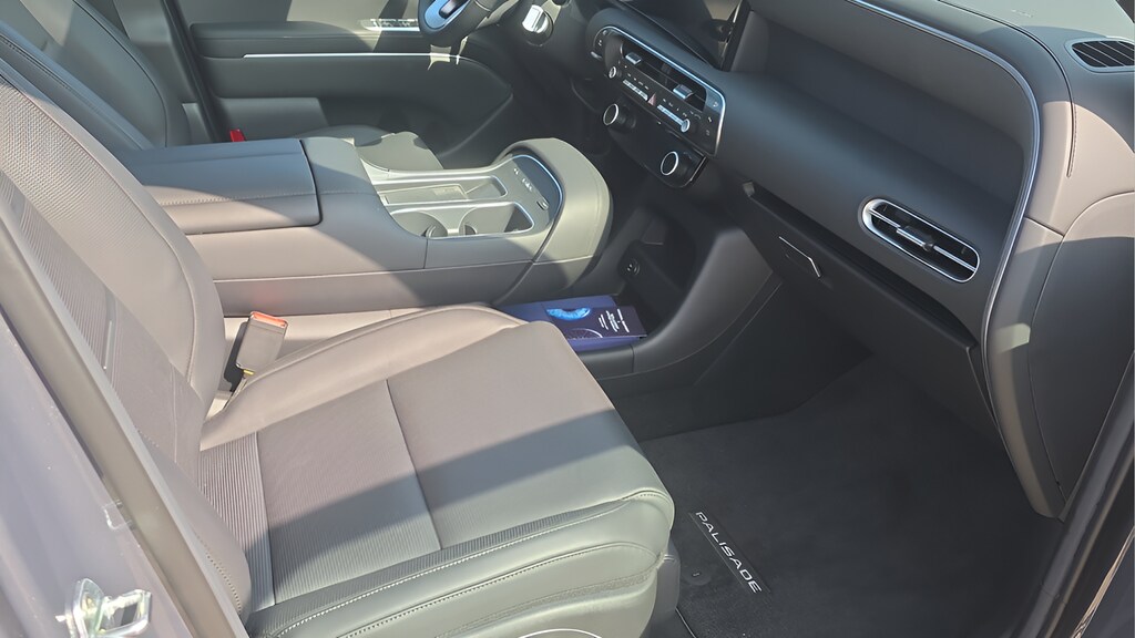 2026 Hyundai Palisade Calligraphy - Photo 13