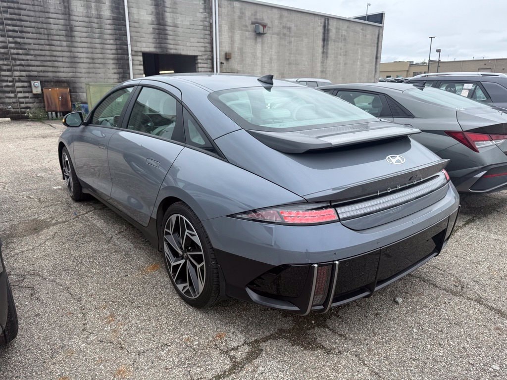 Used 2024 Hyundai IONIQ 6 SEL with VIN KMHM34ACXRA080144 for sale in Columbus, OH