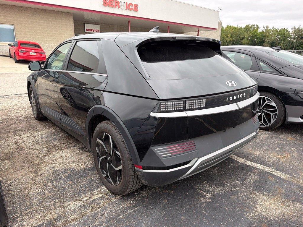 Used 2023 Hyundai IONIQ 5 SE with VIN KM8KMDAF2PU217670 for sale in Columbus, OH