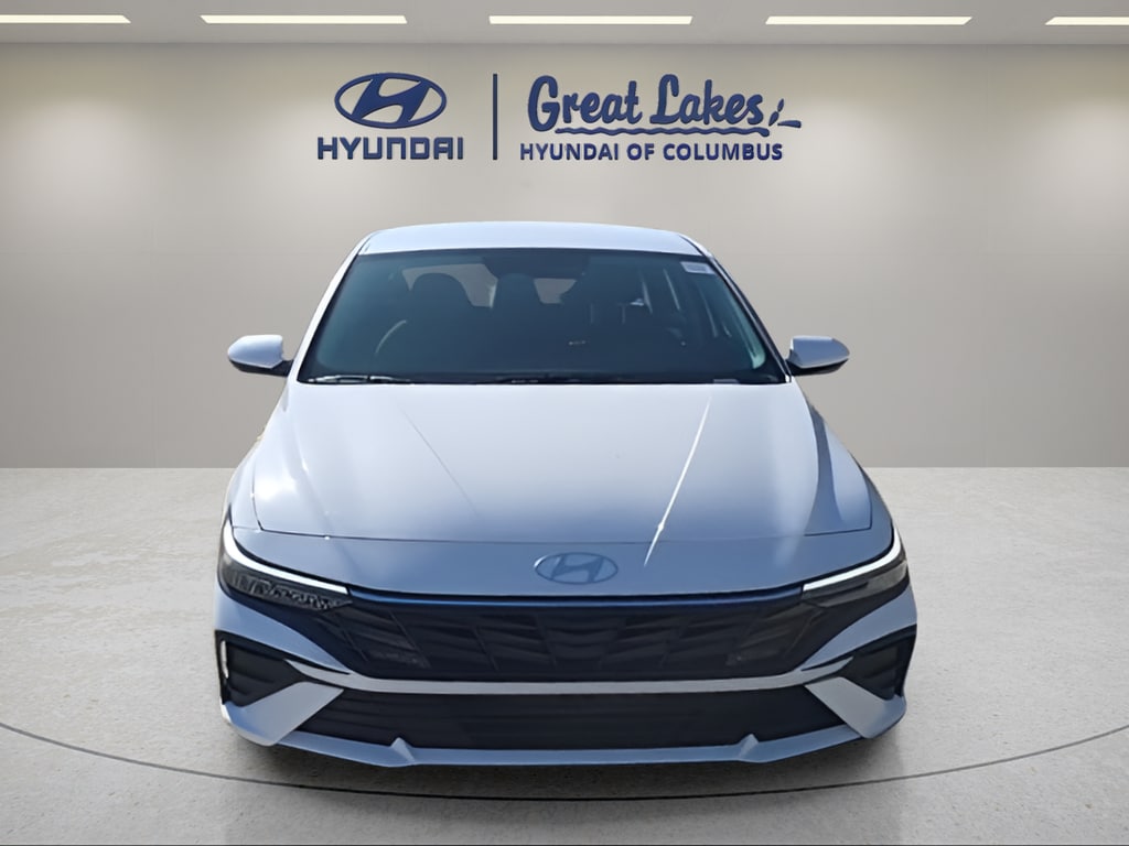 New 2026 Hyundai Elantra SE Sedan