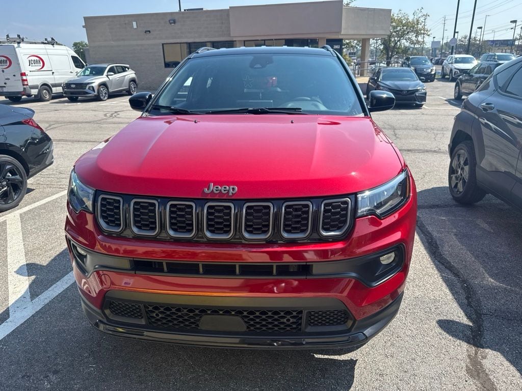 Used 2024 Jeep Compass Latitude SUV