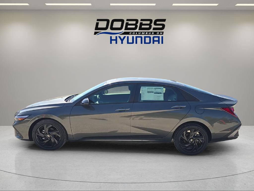 New 2026 Hyundai Elantra SEL Sport Sedan
