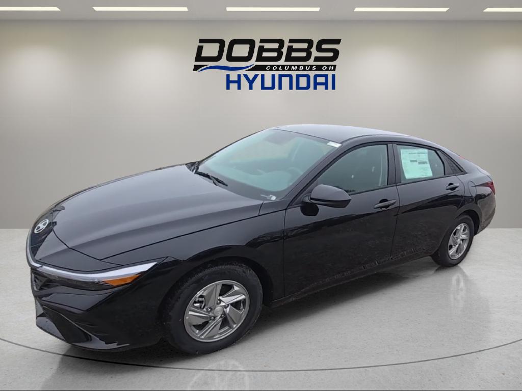 New 2026 Hyundai Elantra SE Sedan