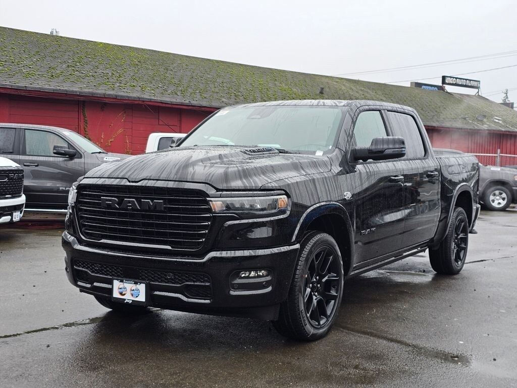 New 2026 Ram 1500 LARAMIE CREW CAB 4X4 5'7 BOX Pickup