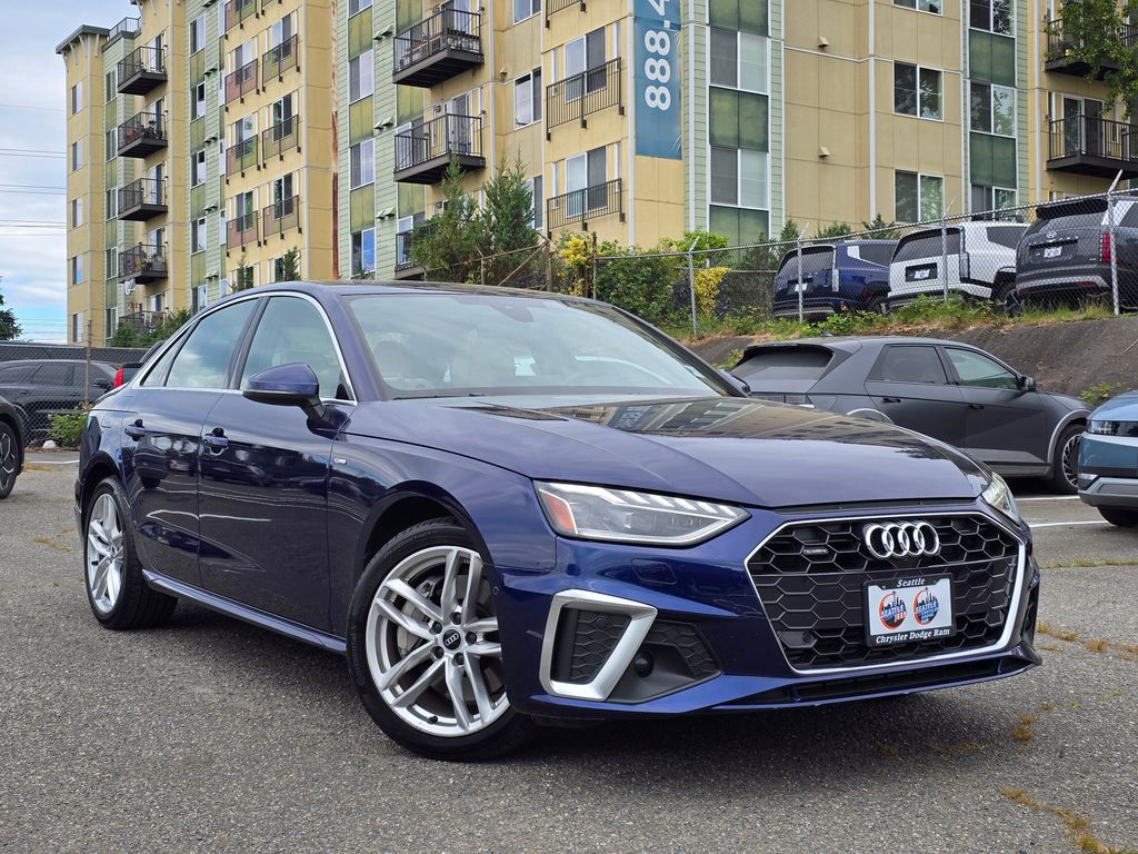 2021 Audi A4 45 quattro S tronic Prestige's photo