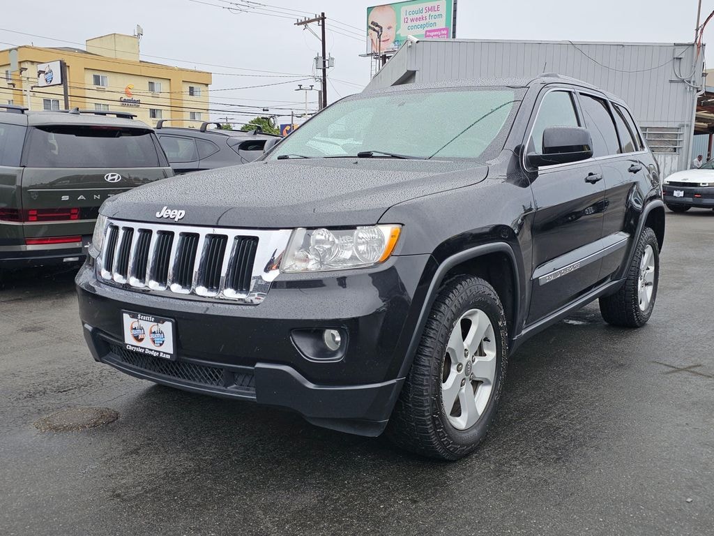 Used 2011 Jeep Grand Cherokee Laredo SUV