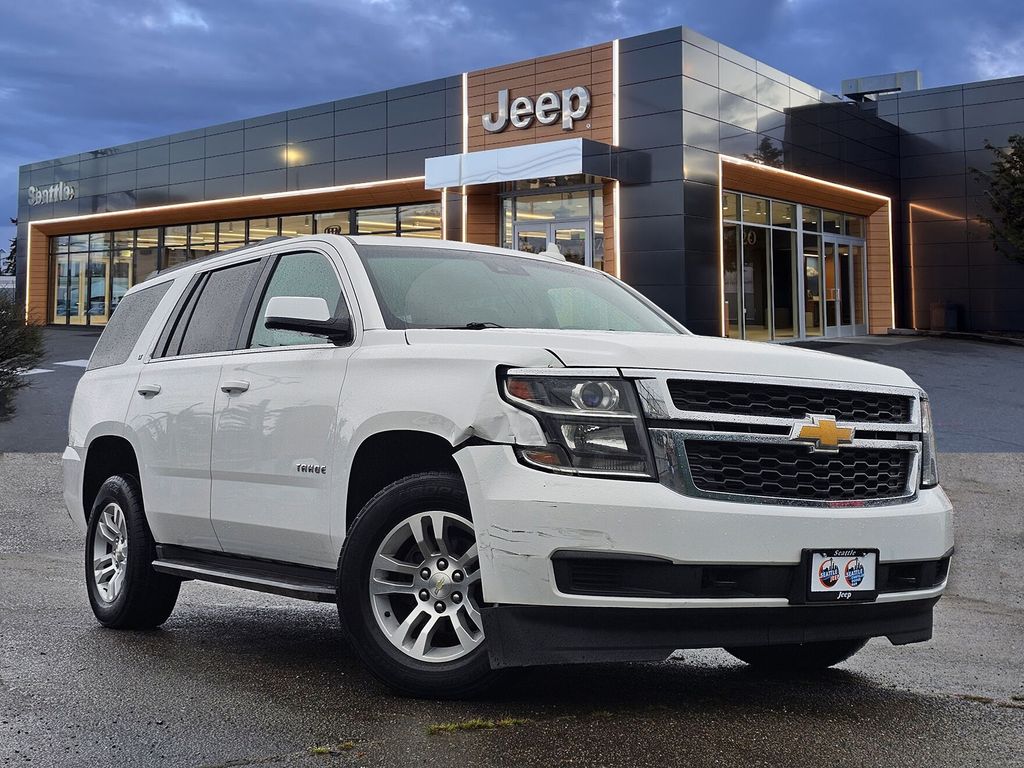 2017 Chevrolet Tahoe 4WD LT's photo
