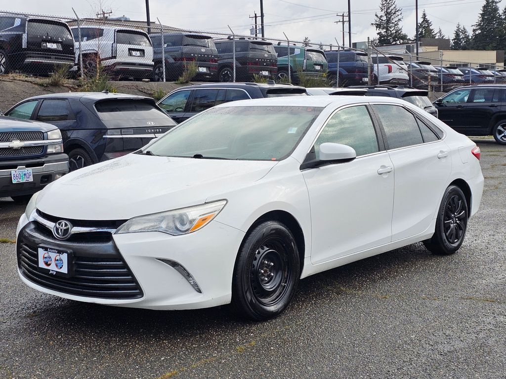 Used 2016 Toyota Camry LE Sedan
