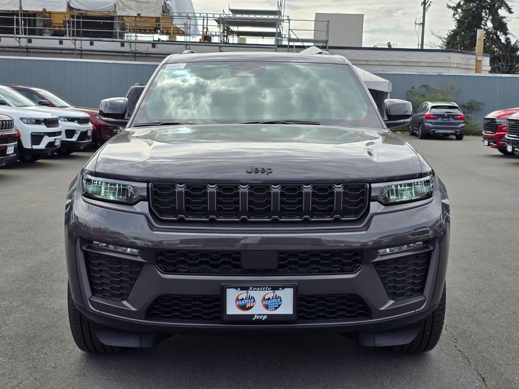 New 2026 Jeep Grand Cherokee LIMITED 4X4 Sport Utility