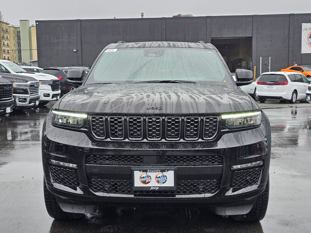 New 2025 Jeep Grand Cherokee L SUMMIT 4X4 Sport Utility