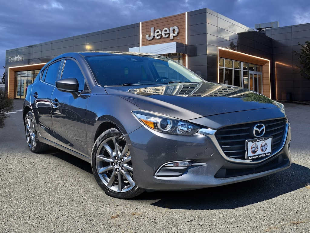 Used 2018 Mazda Mazda3 Touring Hatchback