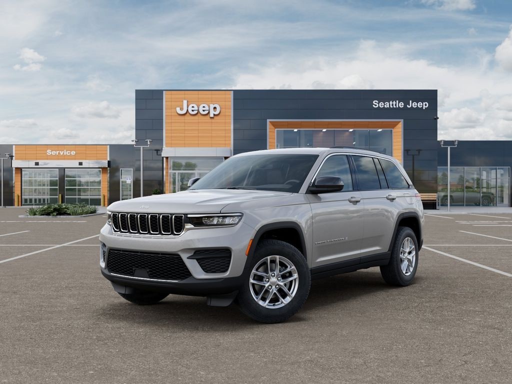 New 2026 Jeep Grand Cherokee LAREDO X 4X4 Sport Utility