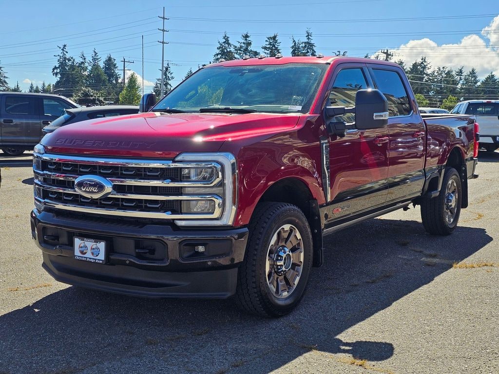 Used 2025 Ford F-350 Super Duty Crew Cab
