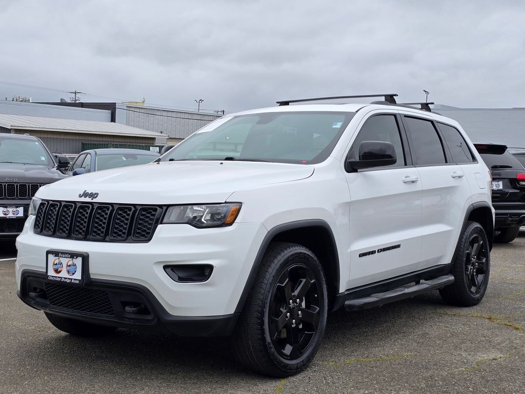 Used 2019 Jeep Grand Cherokee Laredo SUV