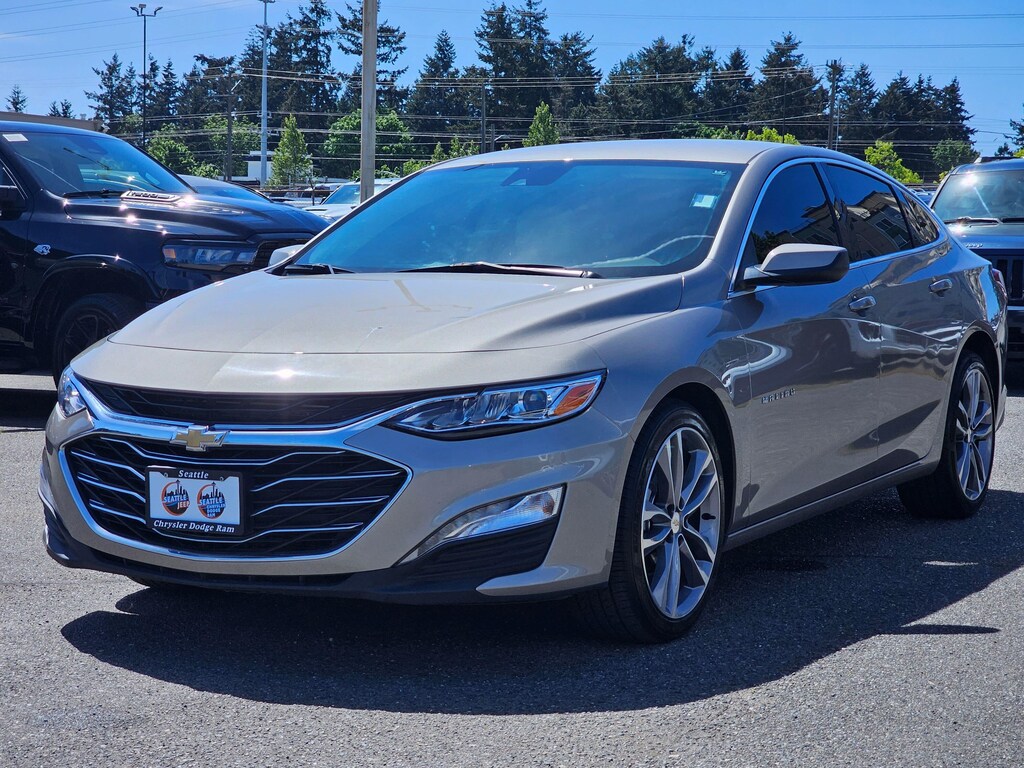 Used 2024 Chevrolet Malibu LT Sedan