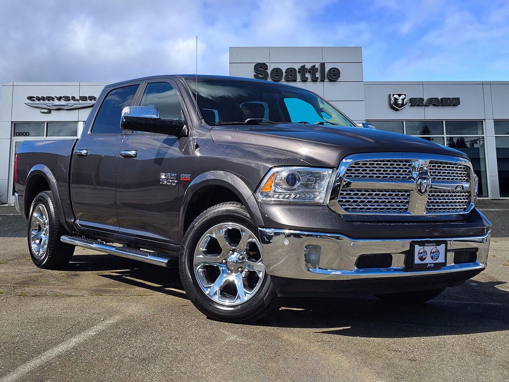 2017 Ram 1500 Truck Crew Cab 