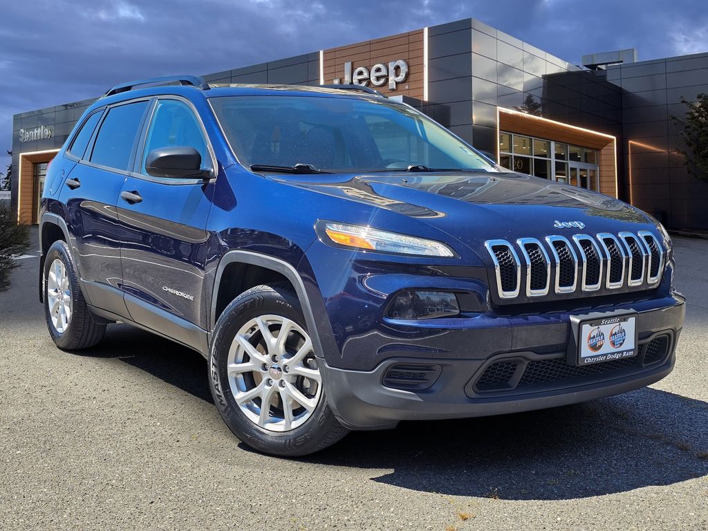 2016 Jeep Cherokee SUV 